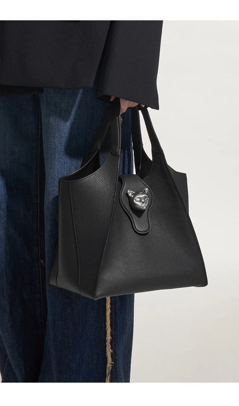 BAFELLI Genuine Leather Tote — Versatile, Timeless Design for Every Occasion