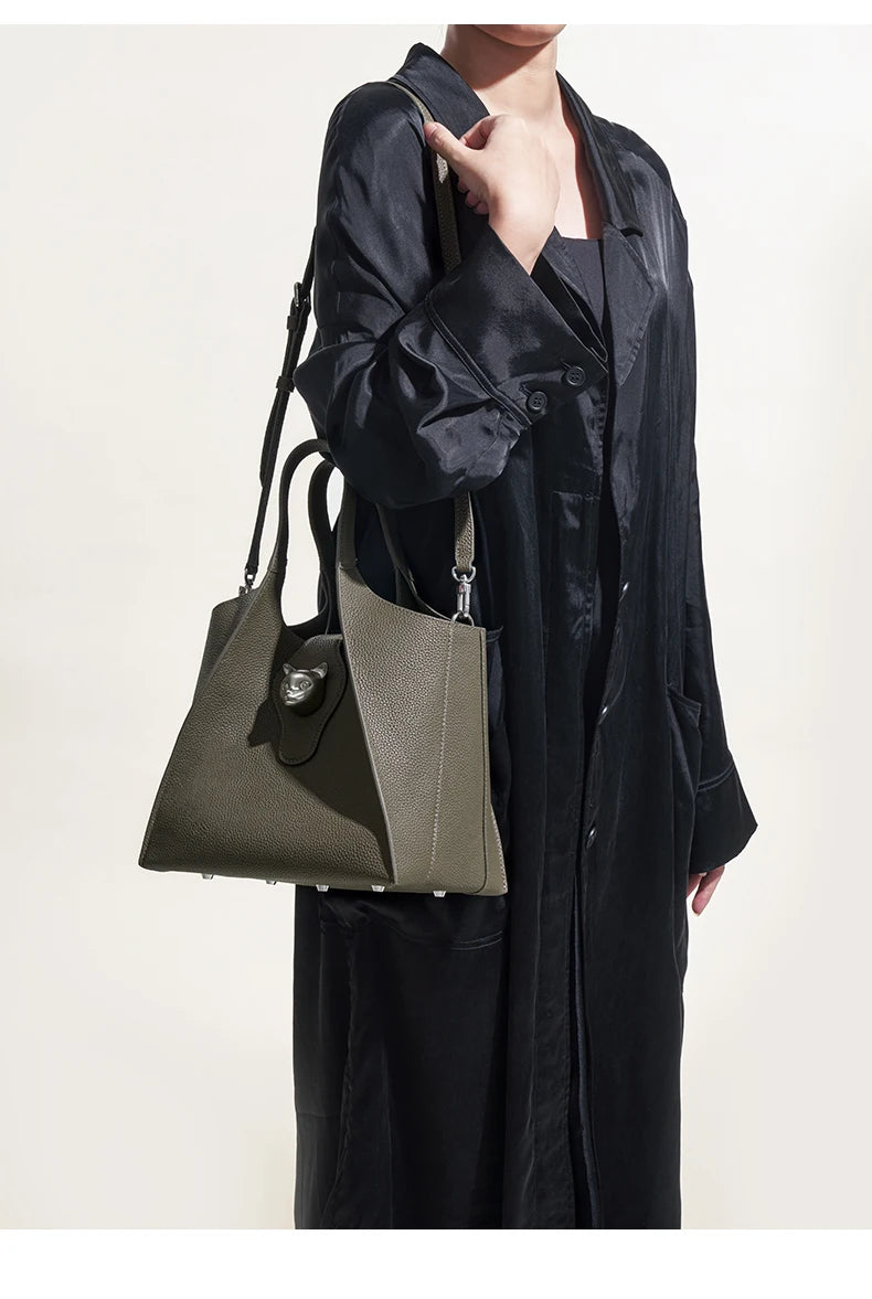 BAFELLI Genuine Leather Tote — Versatile, Timeless Design for Every Occasion
