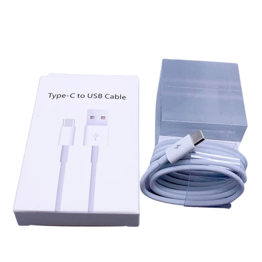 9eight5 USB-C to USB-C 1m cable, durable electronics accessory with braided design for fast charging and data transfer.