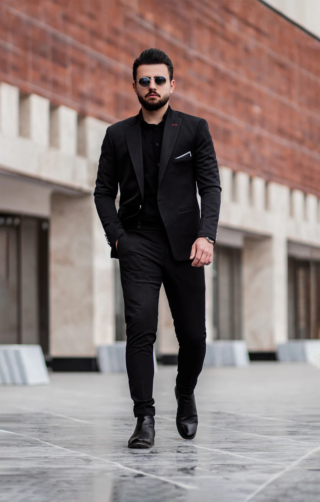 Navigating Online Shopping for Men’s Fashion Simplified