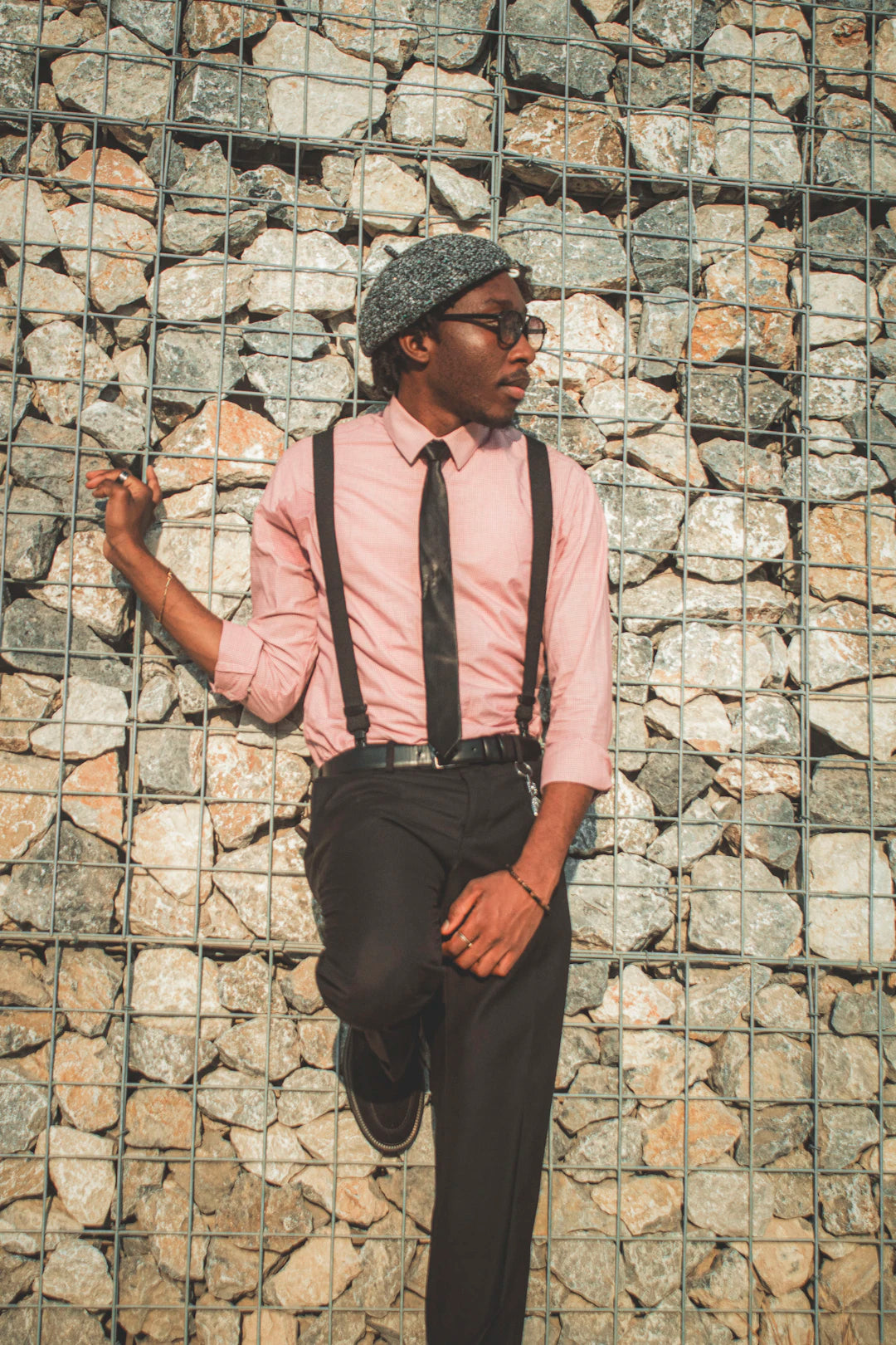 Exploring Vintage Trends in Modern Men’s Wear
