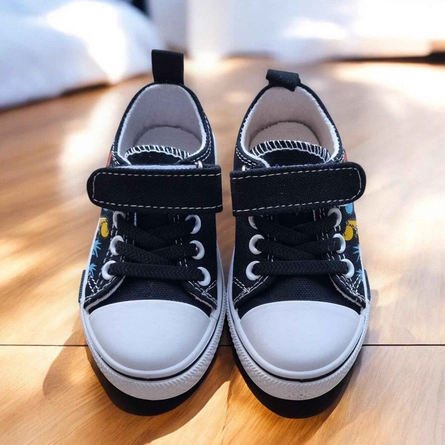 DinoTeam Canvas Sneakers – Colourful & Comfy