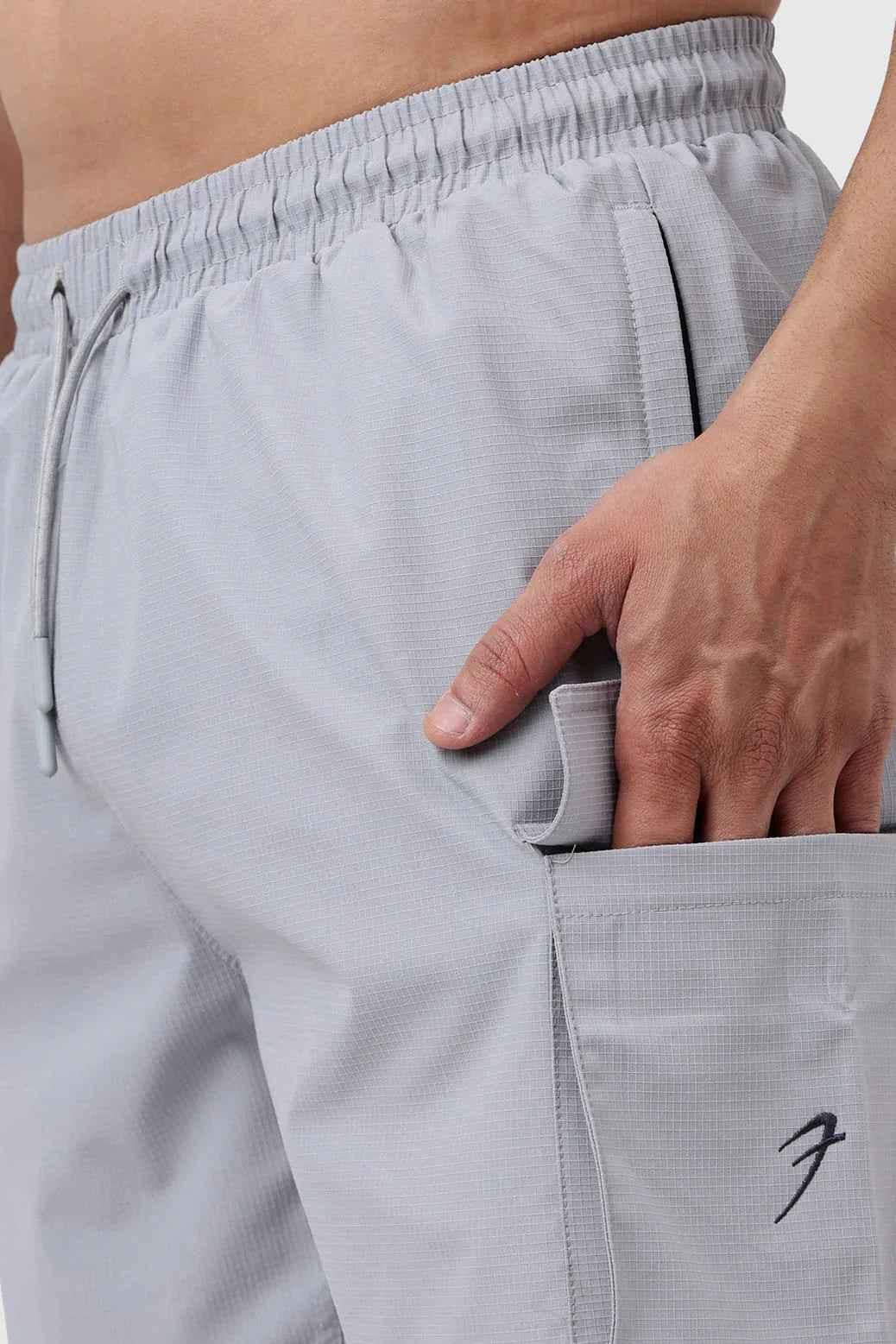 Delta Cargo Shorts Light Grey