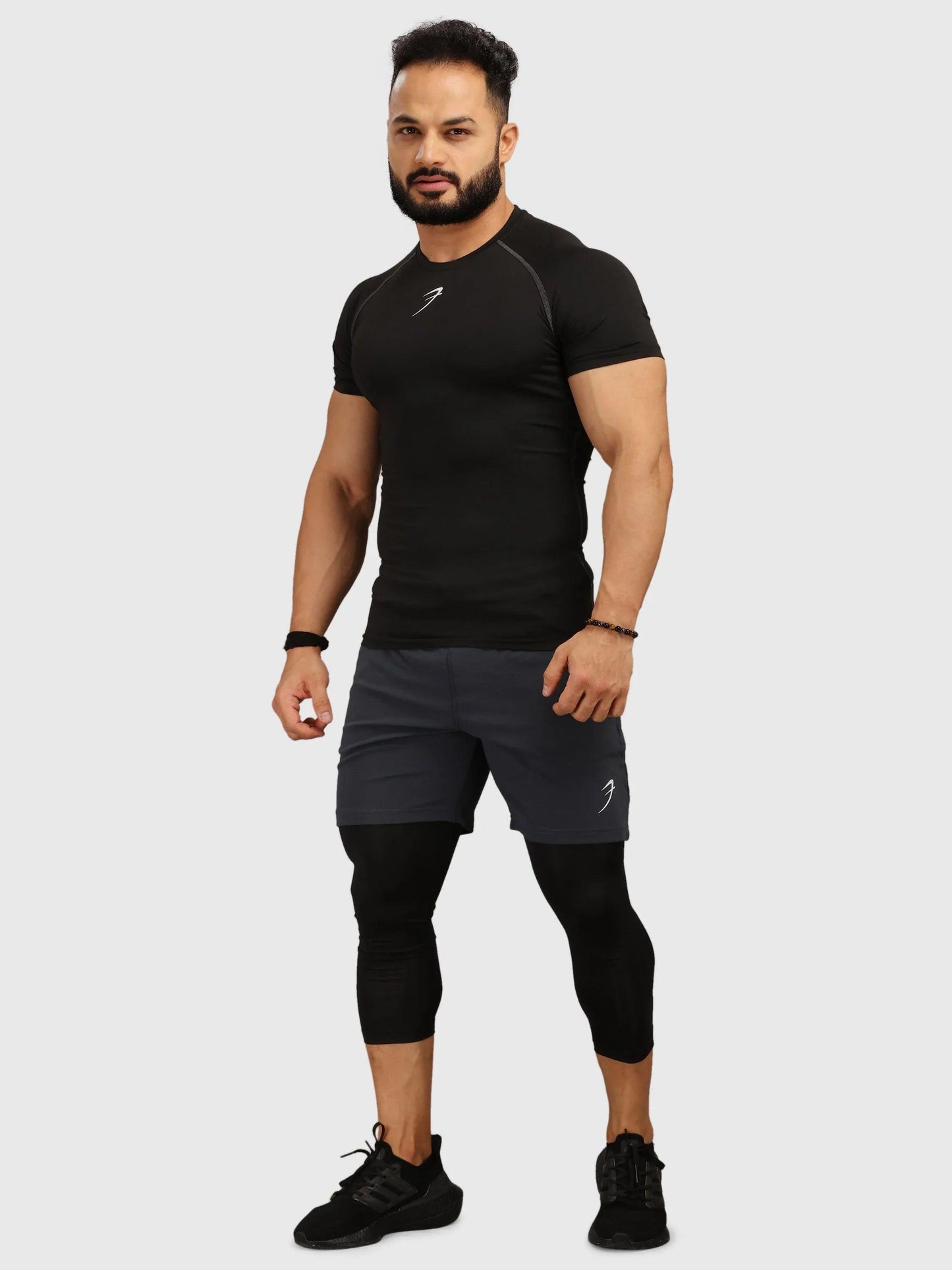 Compression T-shirt Black.