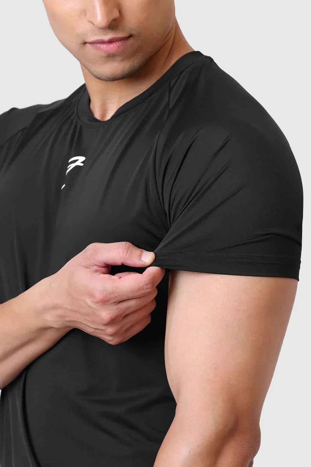 Bare Nylon T-shirt Black