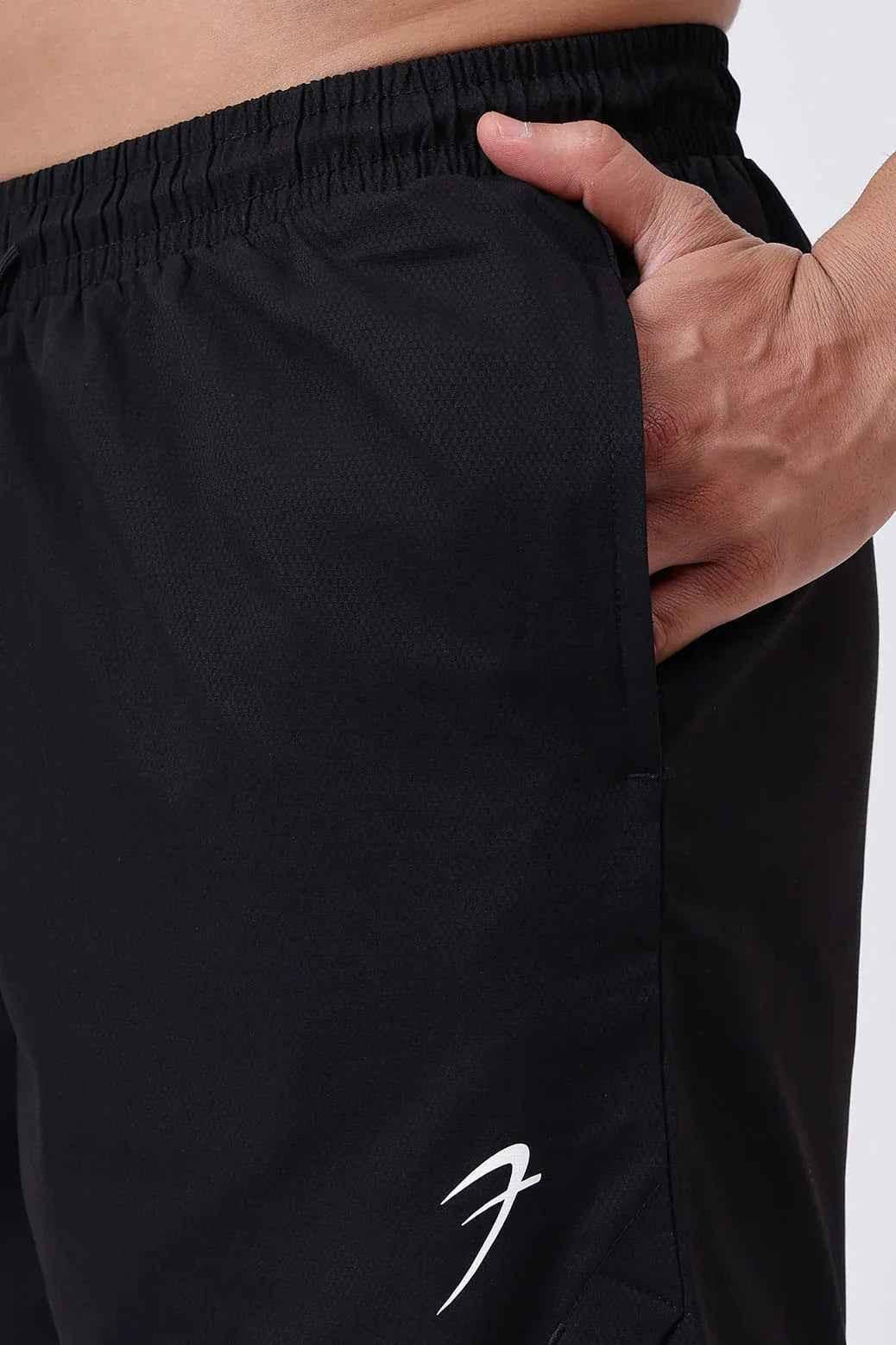 Edge Shorts Black