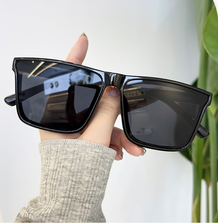ECOTREK Black Retro Square Sunglasses – Lightweight UV380 Fashion Shades for Men & Women ECOTREK