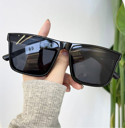 ECOTREK Black Retro Square Sunglasses – Lightweight UV380 Fashion Shades for Men & Women ECOTREK