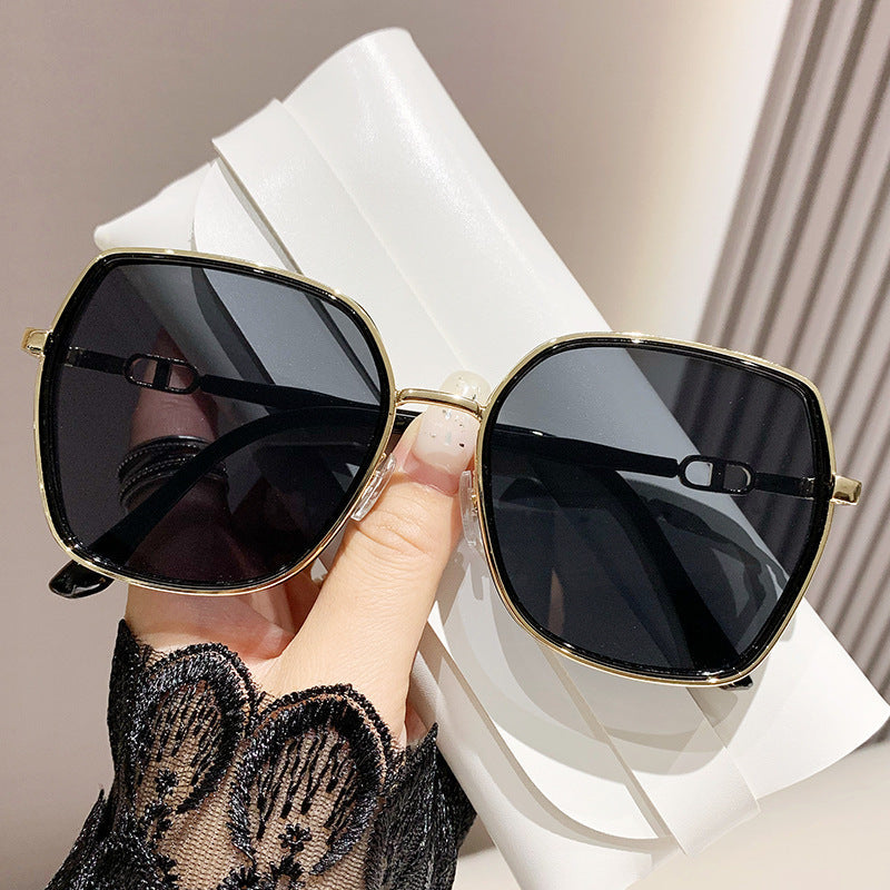 ECOTREK Oversized Fashion Sunglasses – Polarised UV Protection Shades for Women ECOTREK