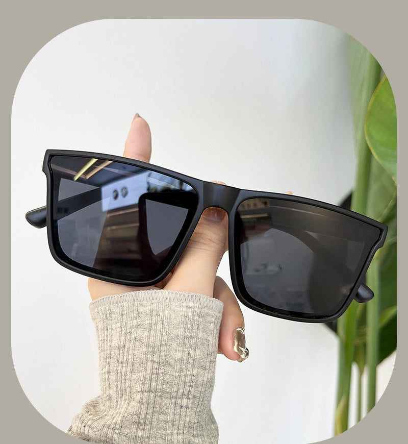 ECOTREK Black Retro Square Sunglasses – Lightweight UV380 Fashion Shades for Men & Women ECOTREK