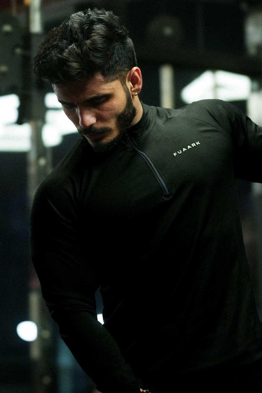 Axis Pullover Black - ShopHub