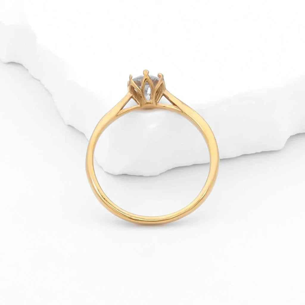 Cubic Zirconia Wedding Engagement Ring - Gold