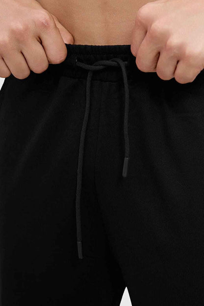Phantom Straight Tracks Black