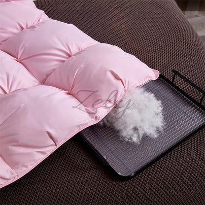 Luxurious White Goose Down Quilt for Ultimate Comfort and Warmth