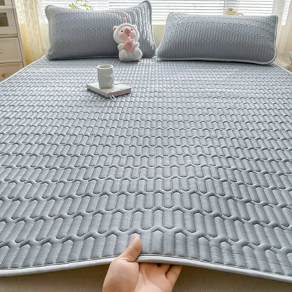 Stay Cool and Comfortable All Summer with Our Premium Cooling Silk Bed Mat Set