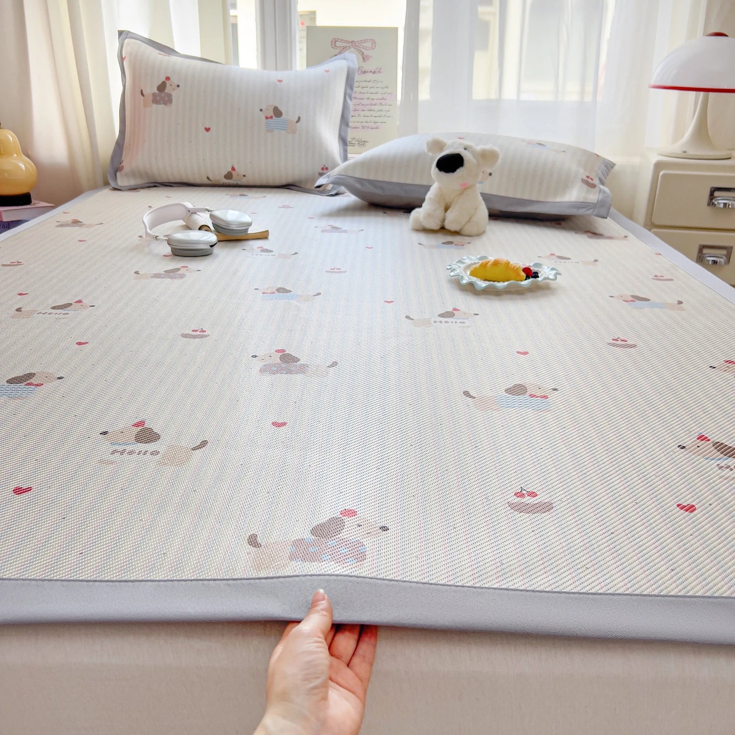Premium Cooling Summer Mat for Beds - Stay Comfortable All Night Long!