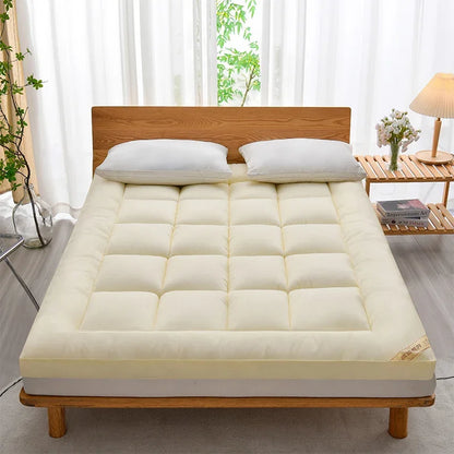 Soft Warm Autumn Winter Mattress Topper for Cozy Comfort and Relaxation