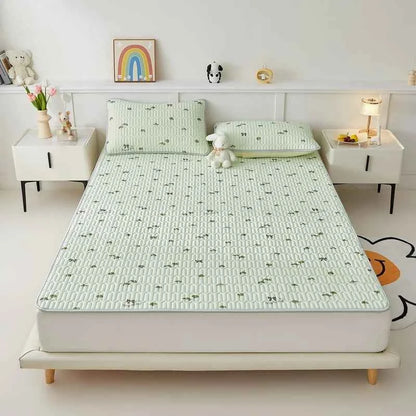 New Printed Natural Latex Filling Summer Mat for Bed Cooling Feeling Silk Thicken Bed Pad and Pillowcase Ice Silk Bed Sheet Set