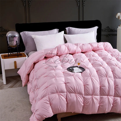 Luxurious White Goose Down Quilt for Ultimate Comfort and Warmth