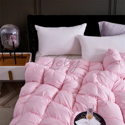 Luxurious White Goose Down Quilt for Ultimate Comfort and Warmth