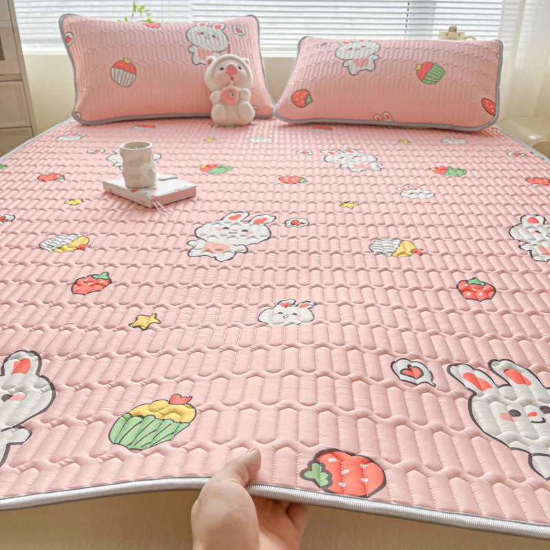 Stay Cool and Comfortable All Summer with Our Premium Cooling Silk Bed Mat Set