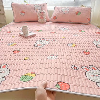 Stay Cool and Comfortable All Summer with Our Premium Cooling Silk Bed Mat Set