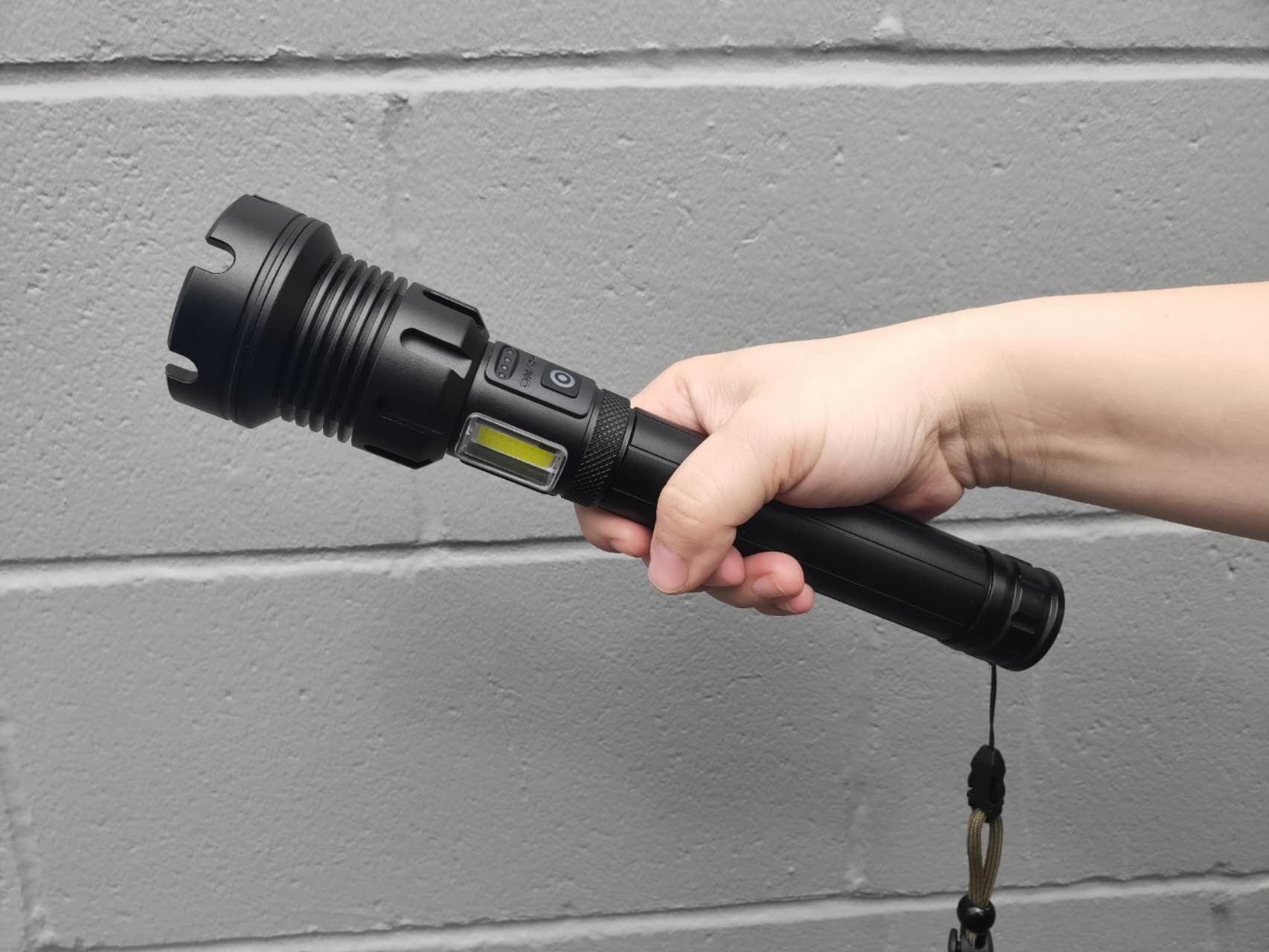 LED Torch Rechargeable High Lumens Flashlight with two 26650 Batteries dealonline.co.nz