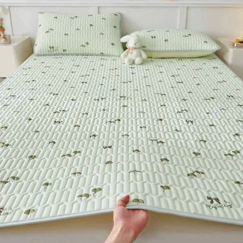 New Printed Natural Latex Filling Summer Mat for Bed Cooling Feeling Silk Thicken Bed Pad and Pillowcase Ice Silk Bed Sheet Set