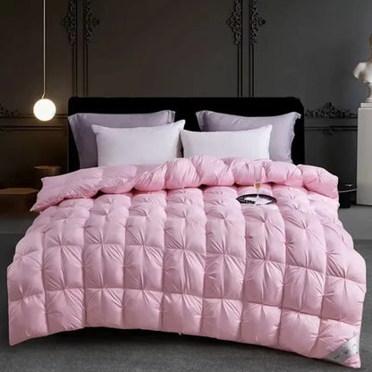 Luxurious White Goose Down Quilt for Ultimate Comfort and Warmth
