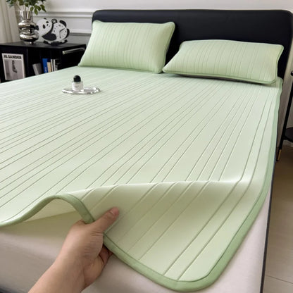 Experience Ultimate Comfort with Our Cooling Ice Silk Bed Mat - Perfect for Summer Nights!