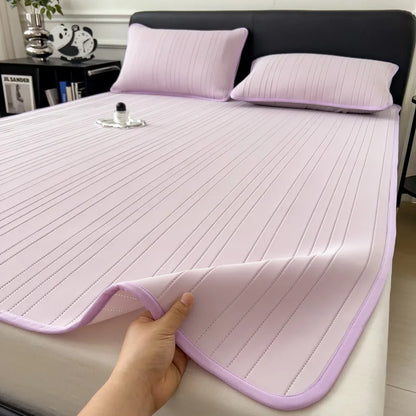 Experience Ultimate Comfort with Our Cooling Ice Silk Bed Mat - Perfect for Summer Nights!