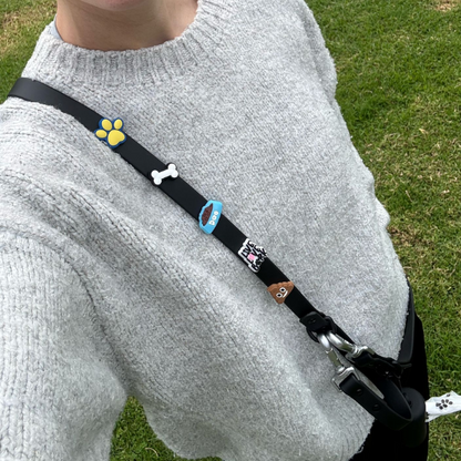 Dog Poop Bag Holder | Black Walkieez