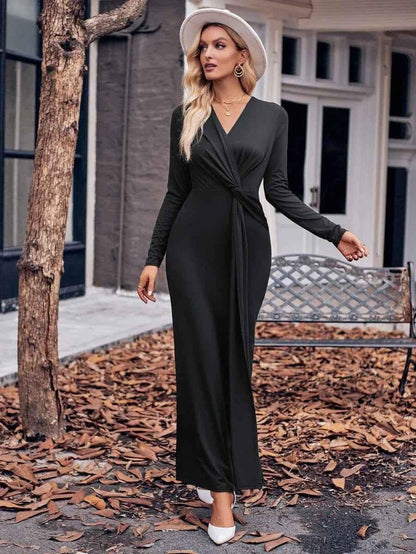 Women's Chic Solid V-Neck Waist Dress
