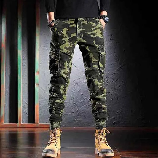 Men's Oversized Camouflage Cargo Pants - Multi-Pocket Outdoor Trousers