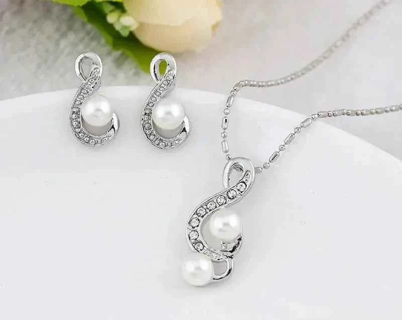 Danbi Pearl Jewelry Set for Women