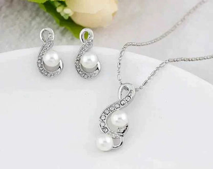 Danbi Pearl Jewelry Set for Women