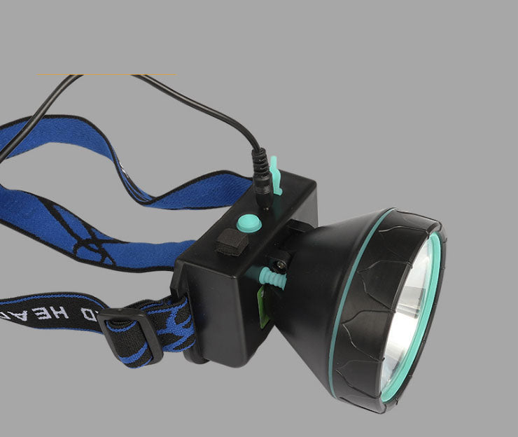 Rechargeable dealonlinenz headlamp with 30W white light, 500-meter beam, 15-hour battery life, ideal for outdoor activities.