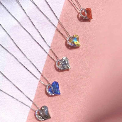 Women's Heart-Shaped Pendant Necklace
