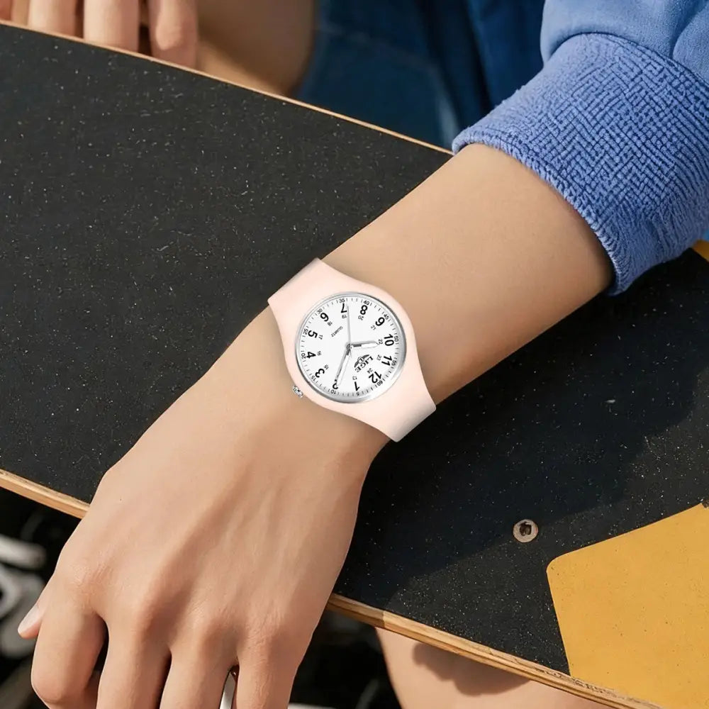 LIGE Minimalist Silicone Quartz Watch – Unisex Design (Available in Multiple Colour Combinations) Habicare