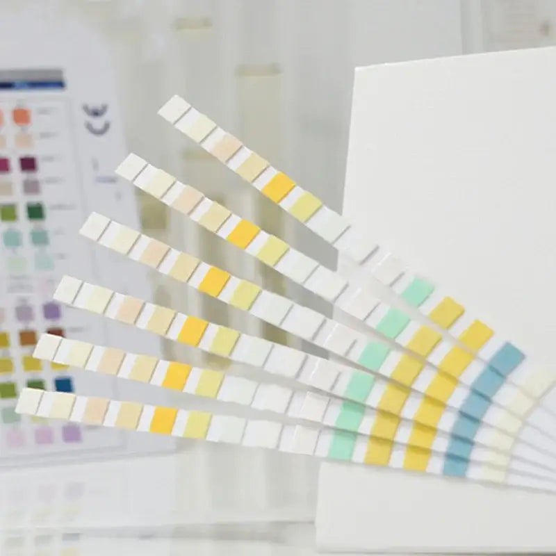 Habicare URS-14 personal health test strips for urinalysis, showing 100 urine reagent strips for health testing.